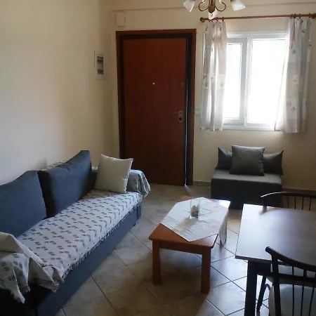 达希公寓 奥马斯帕纳吉亚斯